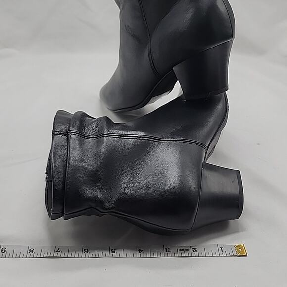 CLARKS TERESA SKIP COLOR BLUE LEATHER ZIP CLOSE ANKLE BOOT WOMEN'S SIZE 10 NWOB - Picture 11 of 16